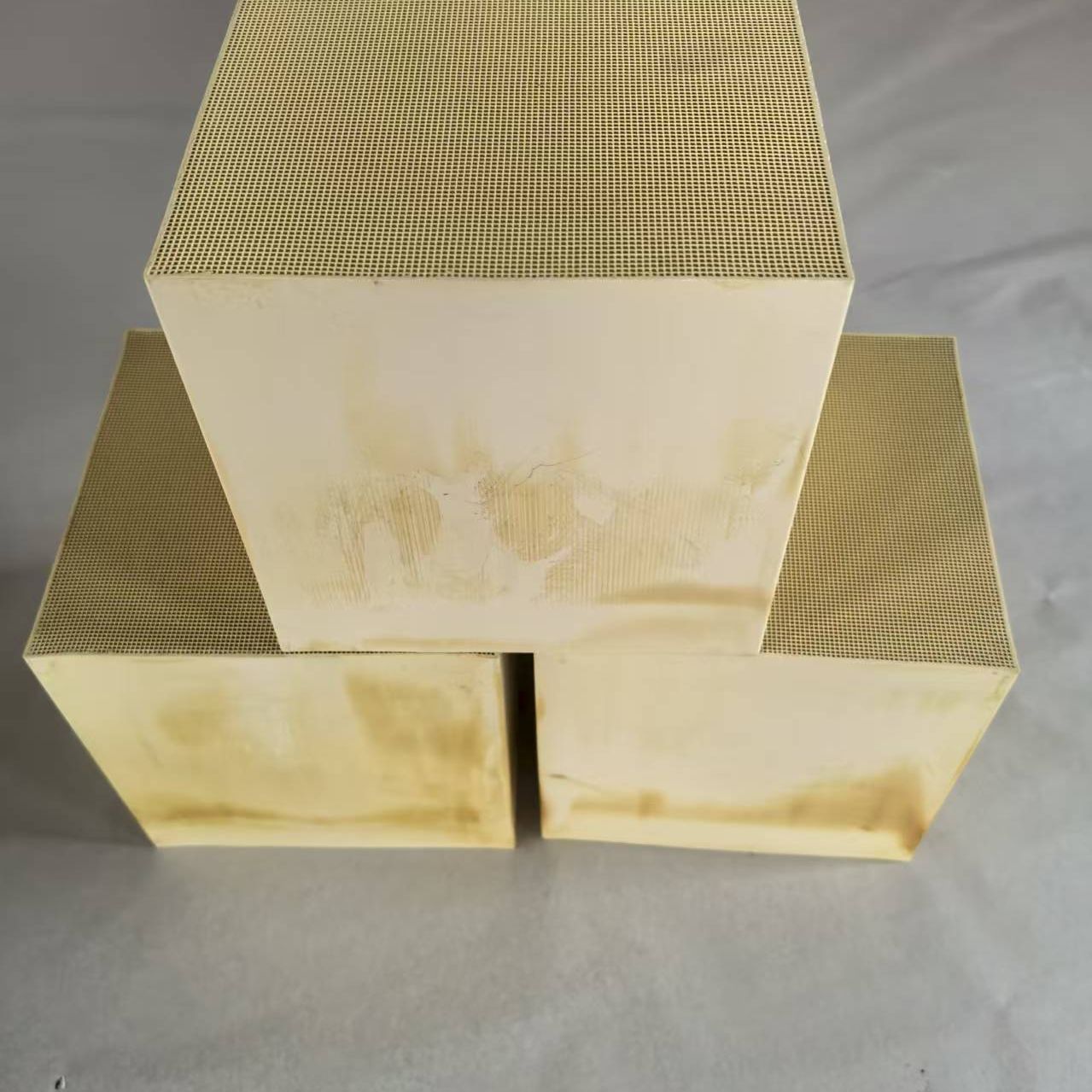 三元催化装置DOC